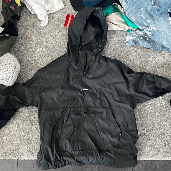 Raincoat style hoodie - Picture 1 of 1